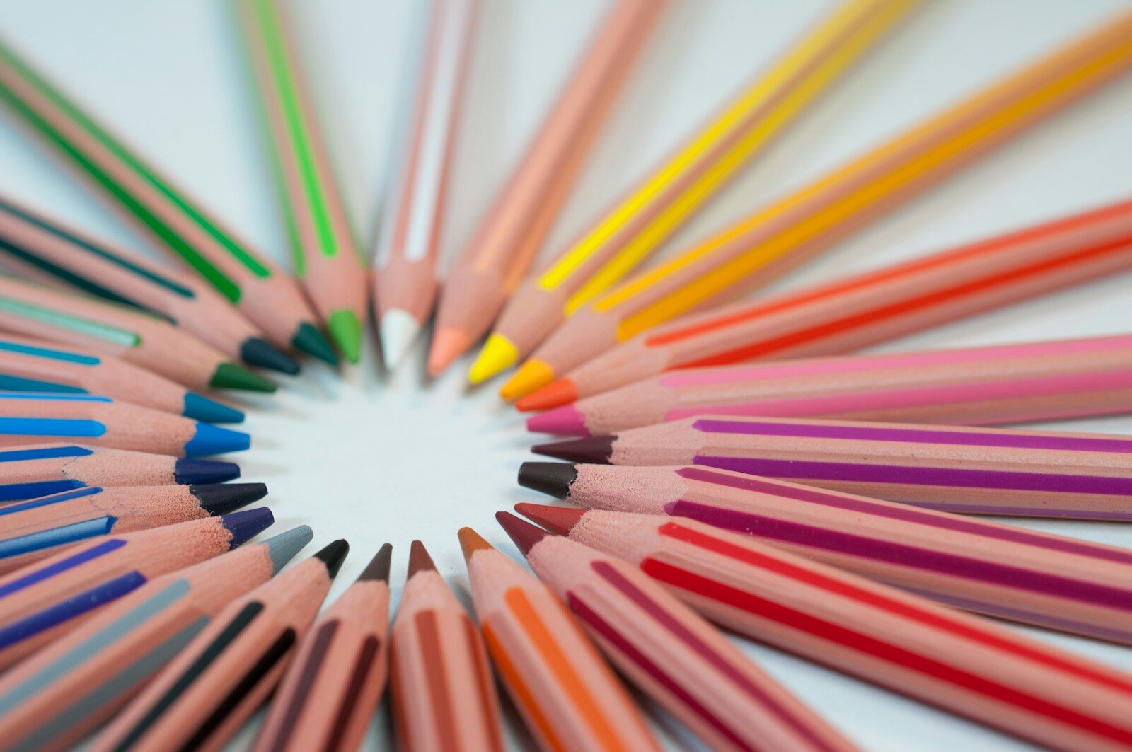 Photo by Agence Olloweb assorted-color pencil